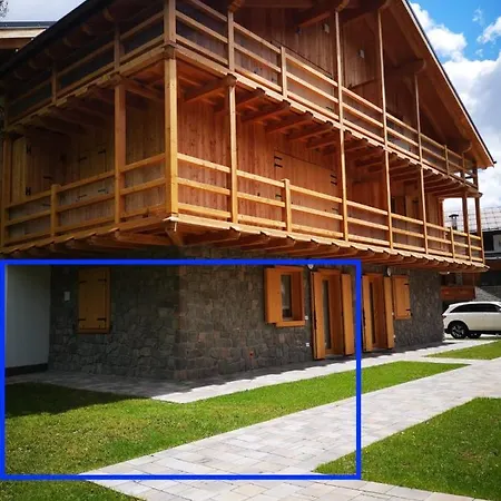 Falcade Lodge شقة *