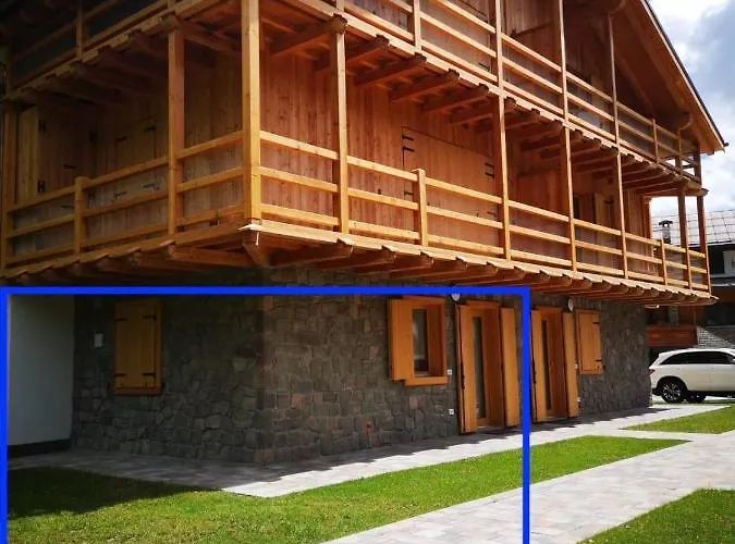 Falcade Lodge Apartman *